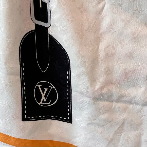 Louis Vuitton Airline Patches Scarf Shawl - Picture 6 of 7